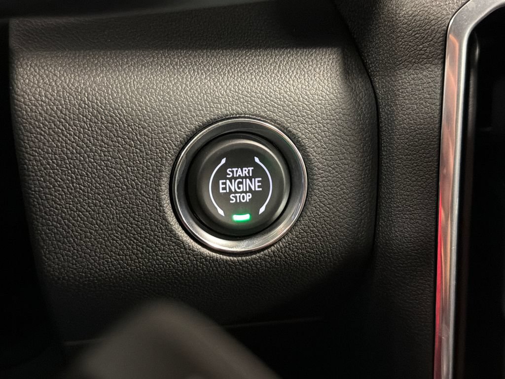New 2026 GMC Acadia Elevation w/ Black Edition AWD/4WD image 39