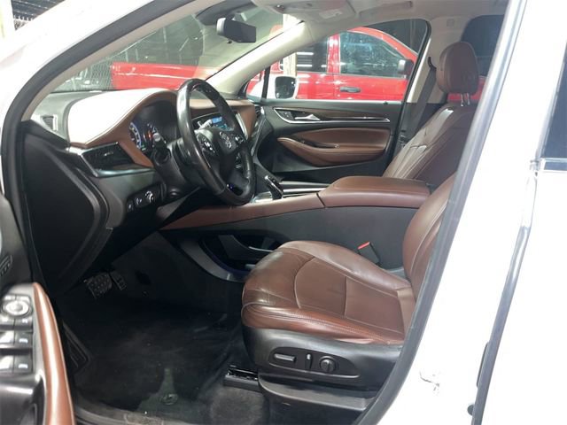 Used 2018 Buick Enclave Avenir w/ Avenir Technology Package FWD image 10