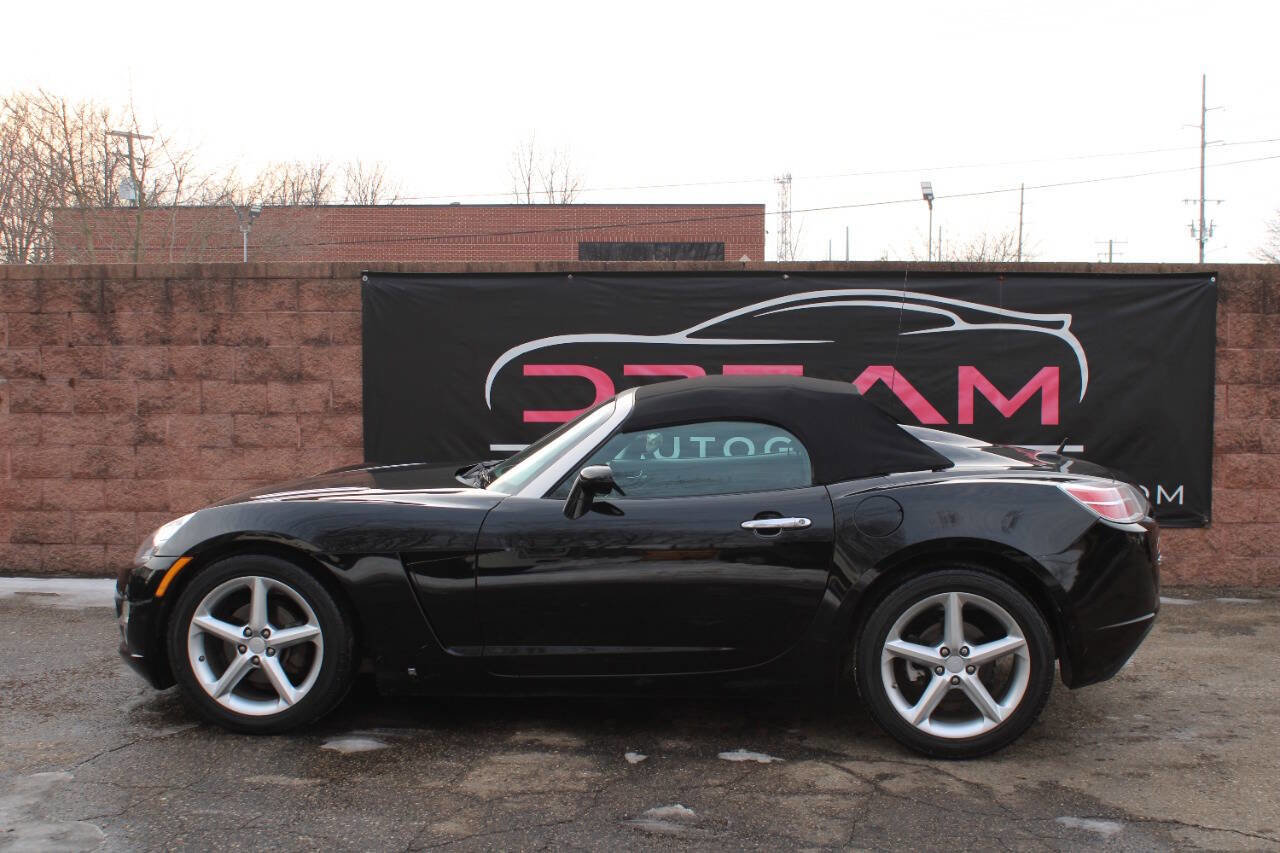 Used 2008 Saturn Sky w/ Premium Trim Package image 4