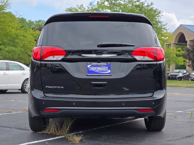 New 2027 Chrysler Pacifica LX FWD image 24
