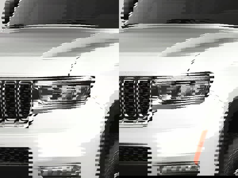 New 2025 Jeep Grand Cherokee L Limited image 13