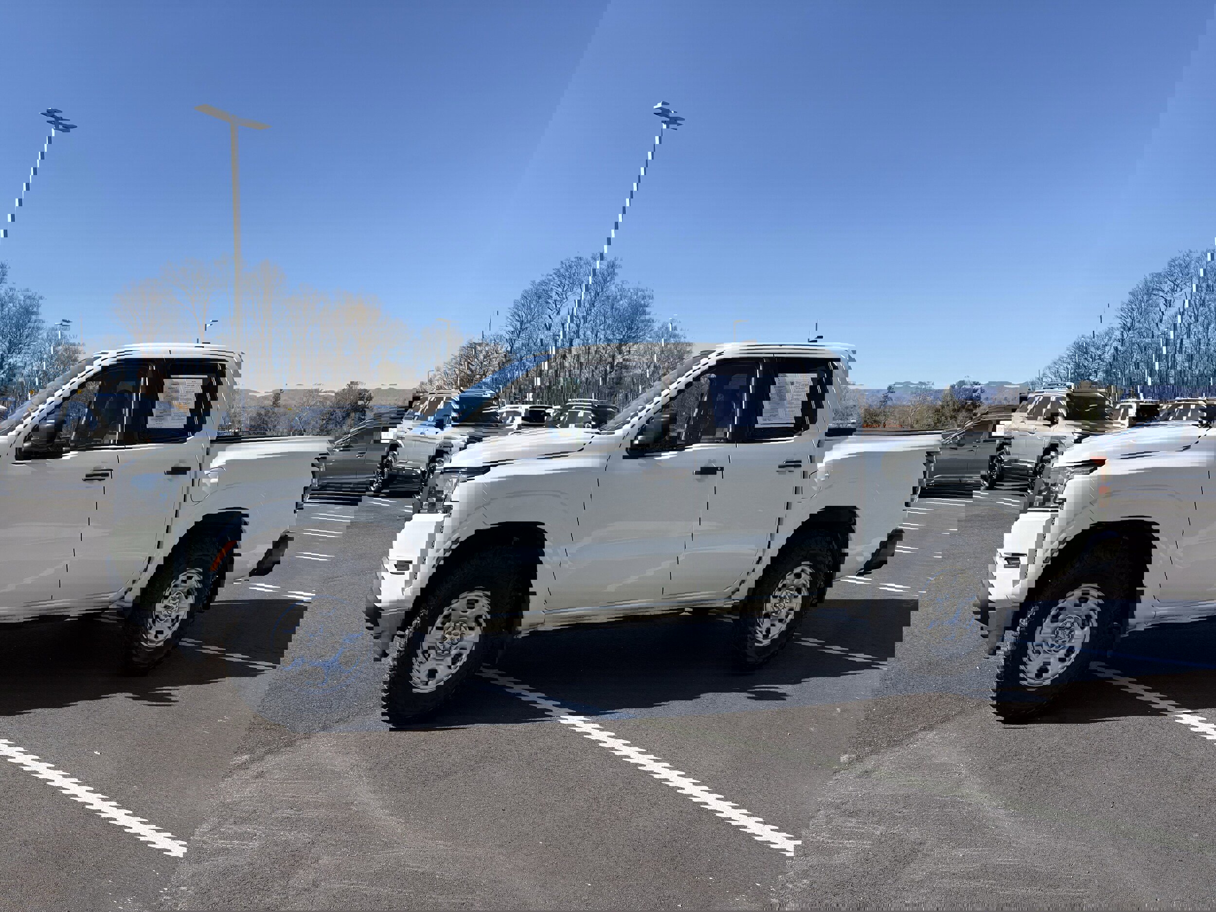 Used 2022 Nissan Frontier S w/ Technology Package image 4