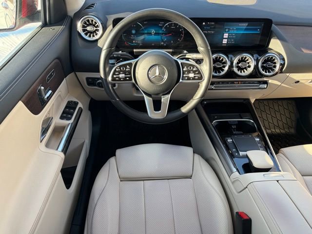 Used 2022 Mercedes-Benz GLA 250 4MATIC image 40
