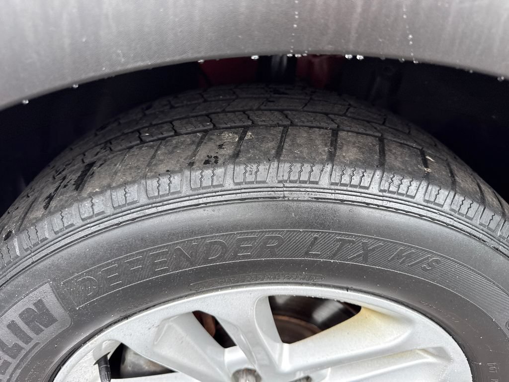 Used 2013 Ford Explorer XLT FWD image 20