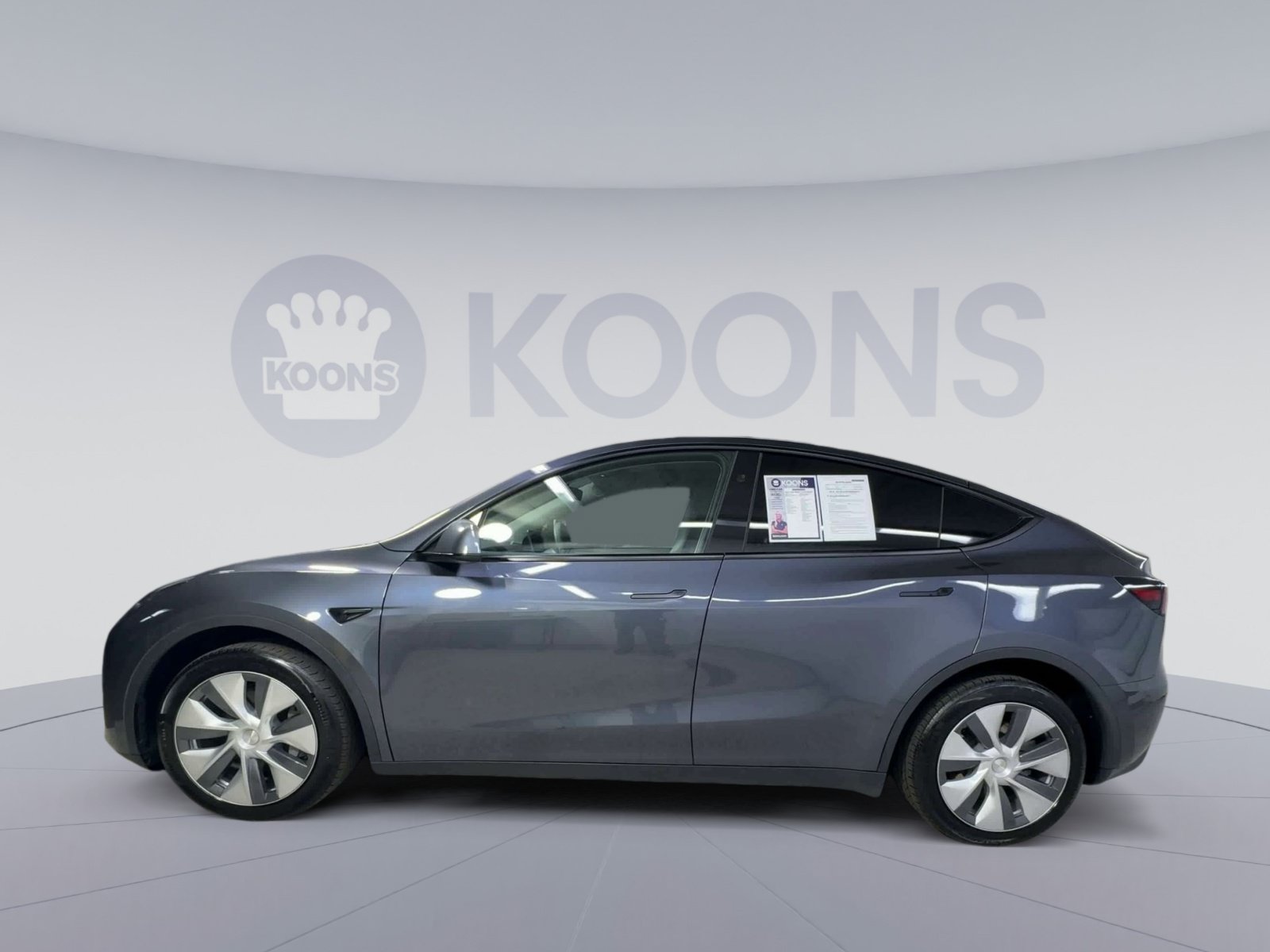Used 2023 Tesla Model Y Long Range AWD/4WD image 7