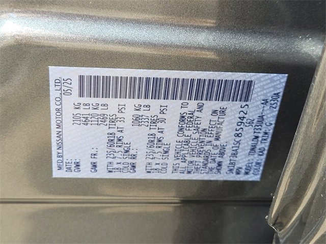 New 2025 Nissan Rogue SV image 6