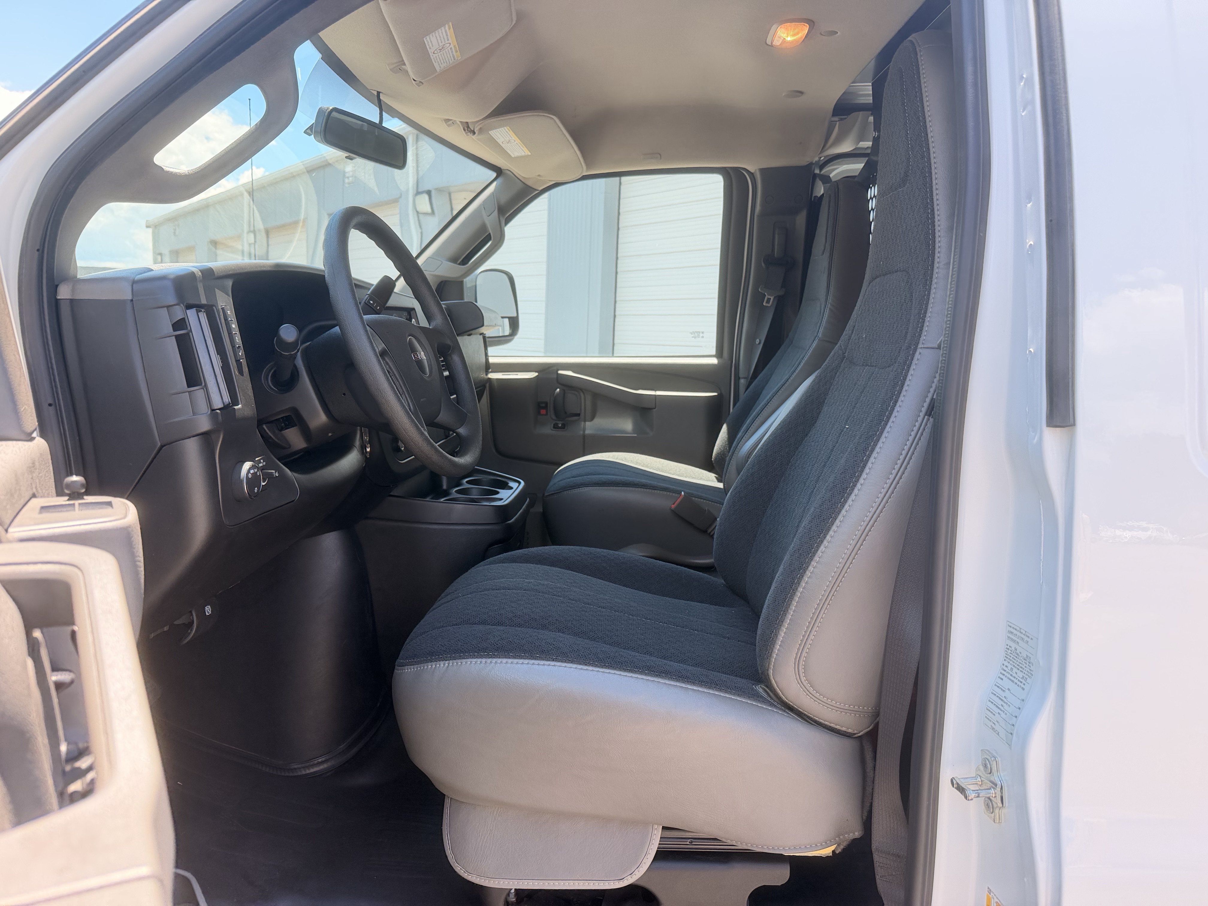 Used 2025 GMC Savana 2500 w/ Driver Convenience Package RWD image 14