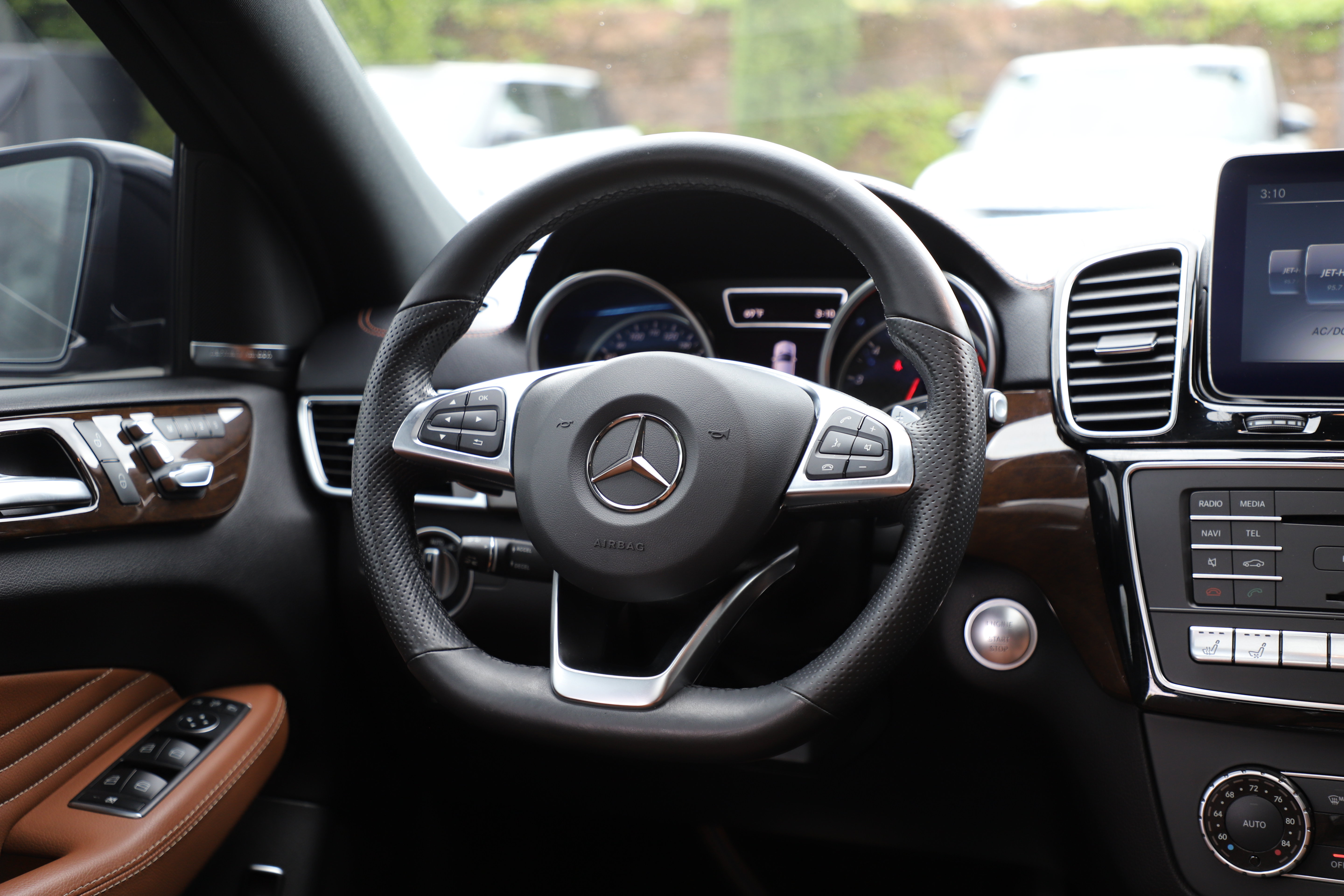 Used 2019 Mercedes-Benz GLE 43 AMG 4MATIC Coupe image 19
