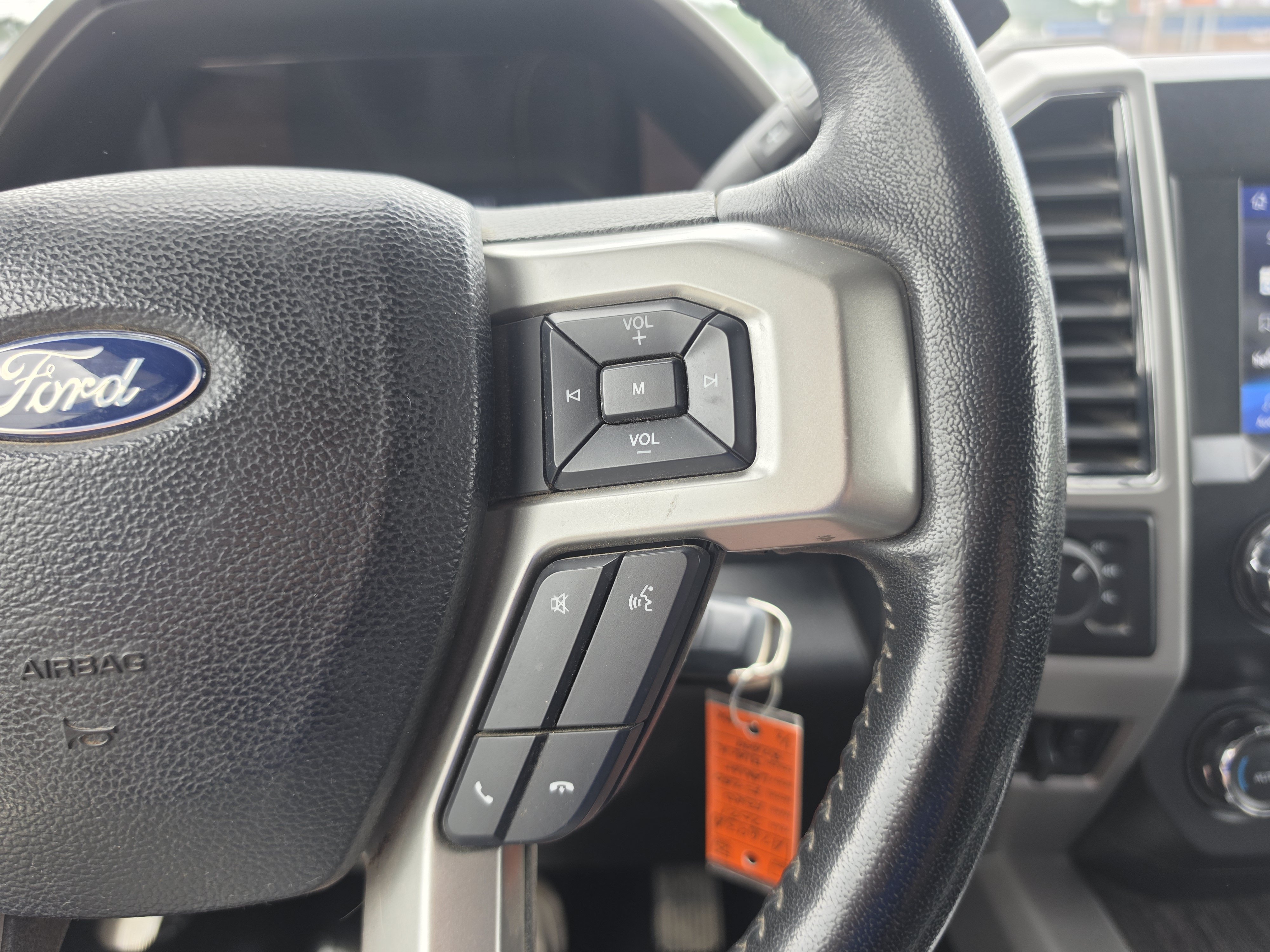 Used 2021 Ford F250 Lariat w/ Lariat Value Package AWD/4WD image 19
