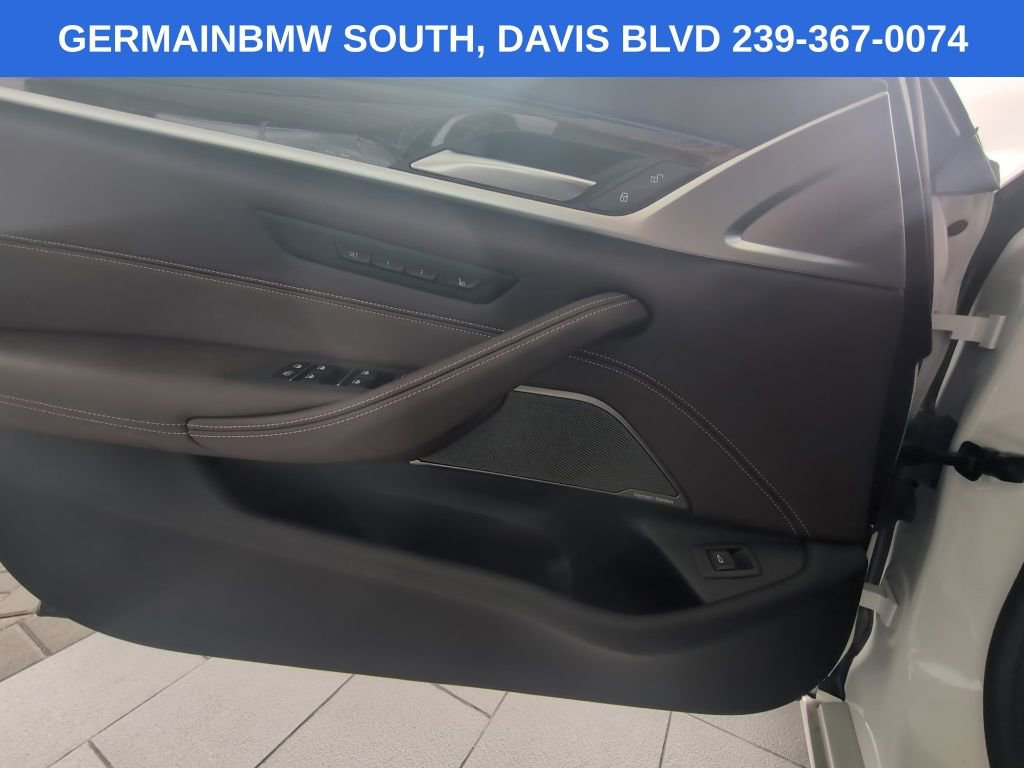 Used 2023 BMW 540i xDrive w/ Premium Package AWD/4WD image 15