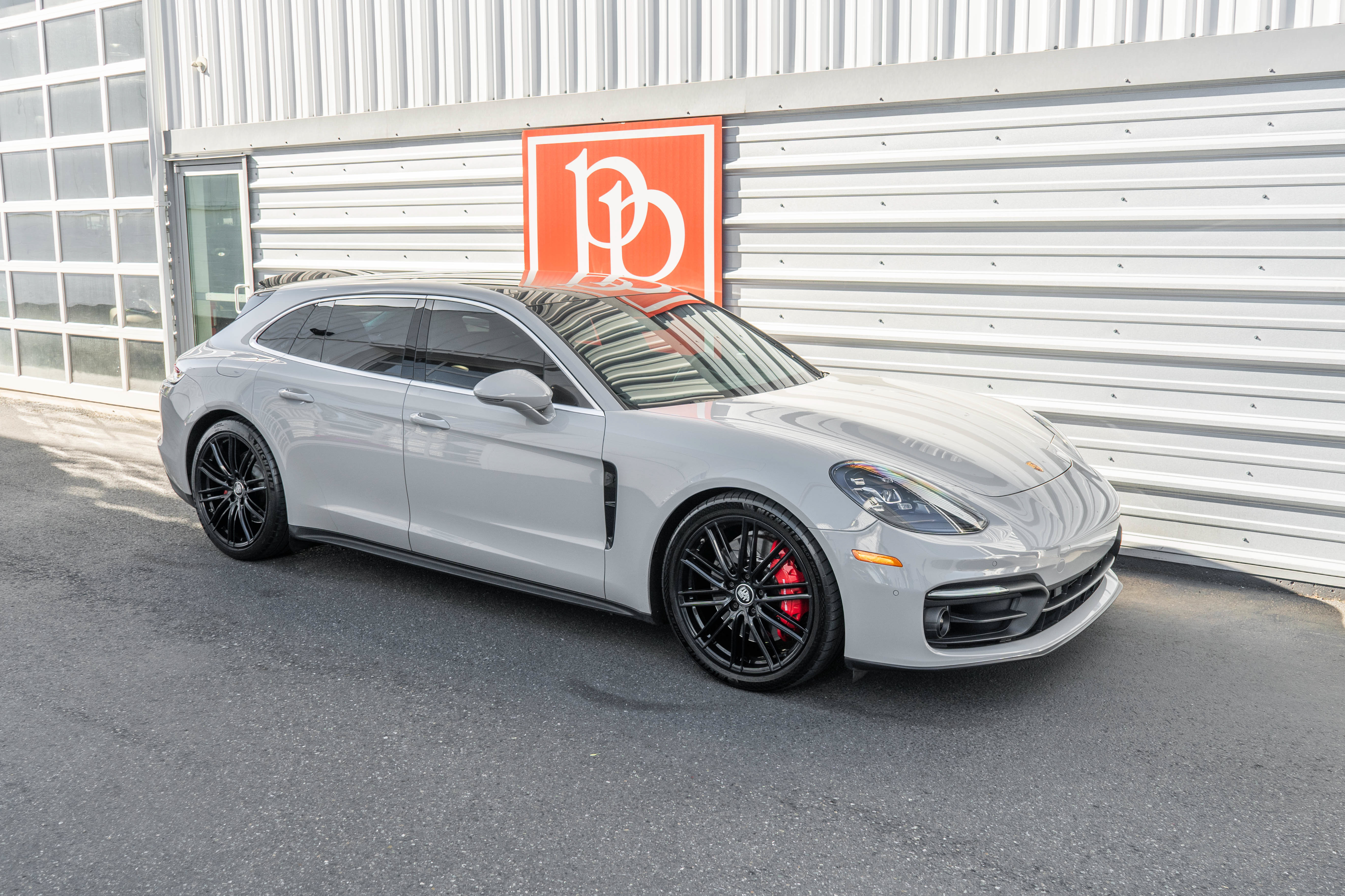 Used 2023 Porsche Panamera 4S AWD/4WD image 42