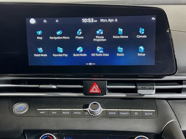 Used 2024 Hyundai Elantra SEL w/ Convenience Package FWD image 15