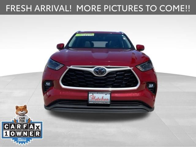 Used 2022 Toyota Highlander XLE image 26