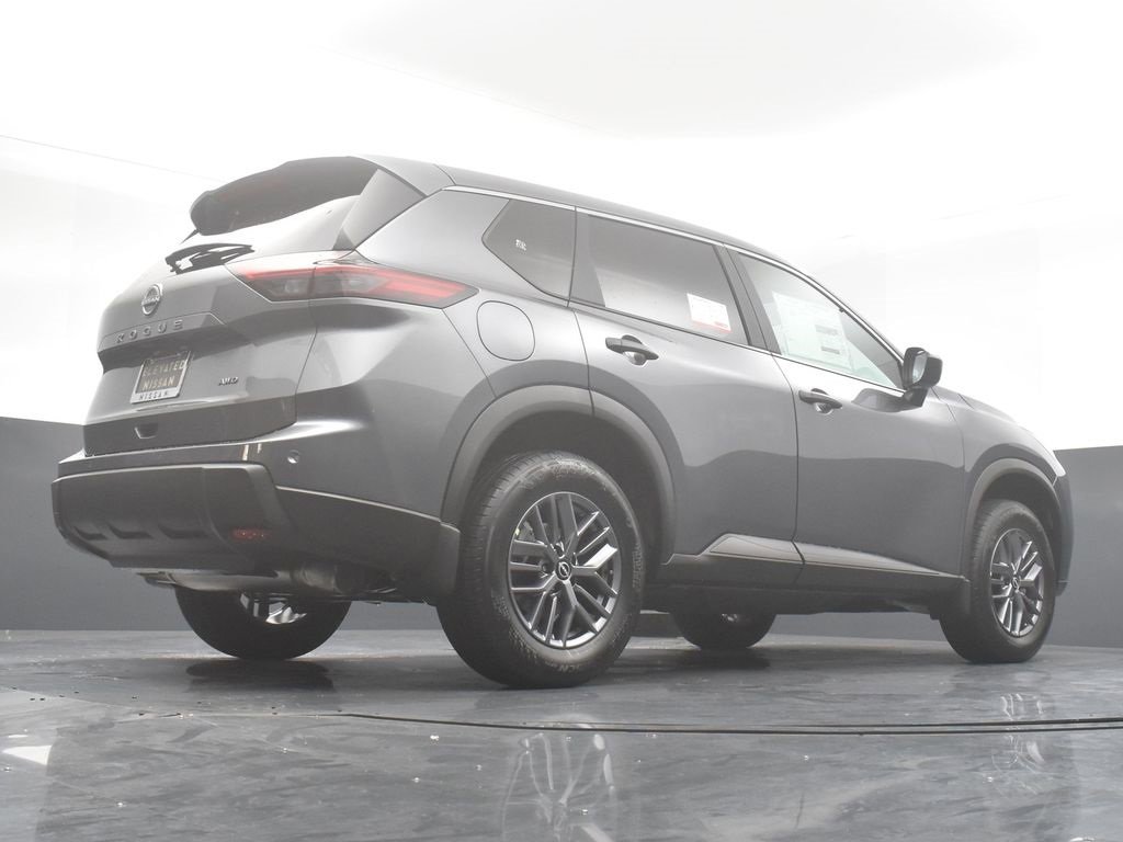New 2026 Nissan Rogue S image 28