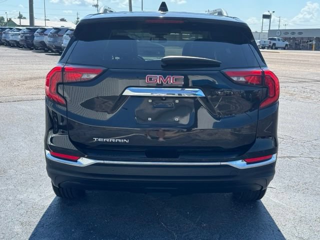 Used 2020 GMC Terrain SLT w/ Preferred Package FWD image 4
