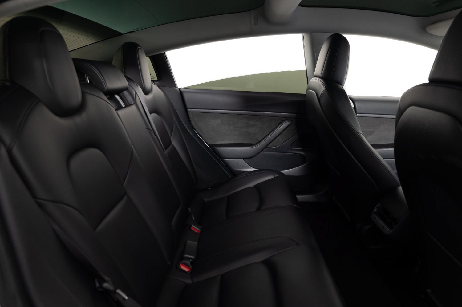 Used 2020 Tesla Model 3 Standard Range Plus RWD image 22
