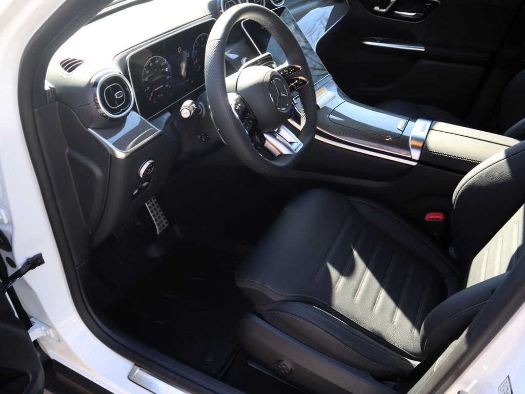New 2026 Mercedes-Benz GLC 43 AMG 4MATIC image 7