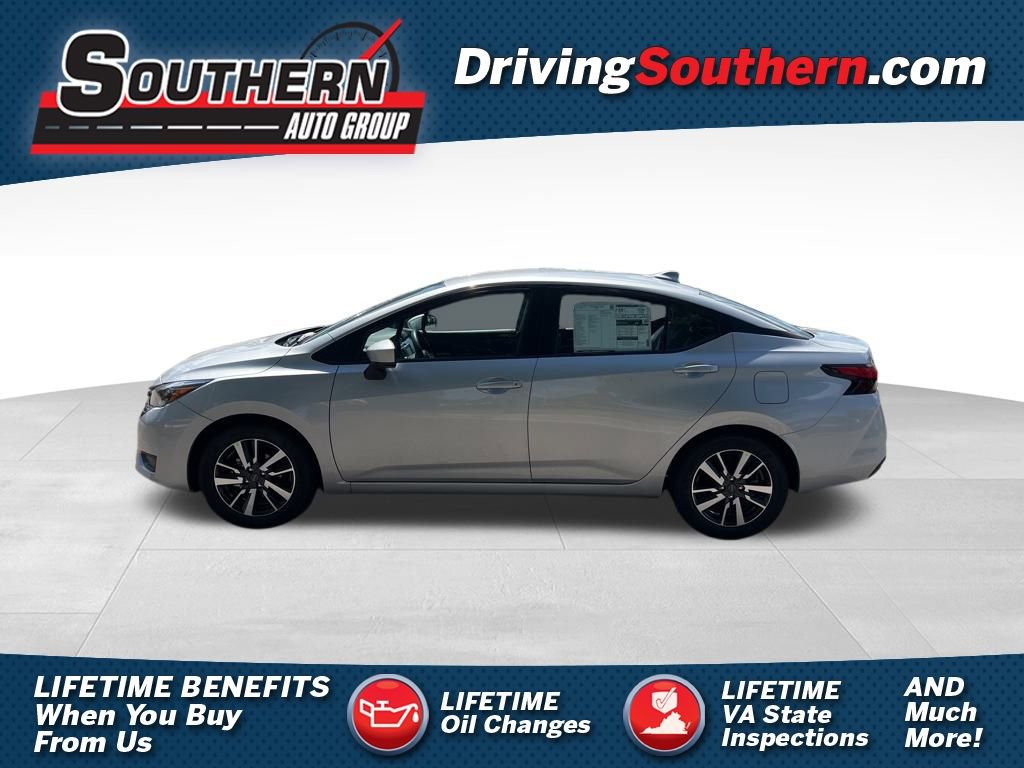 New 2025 Nissan Versa SV
