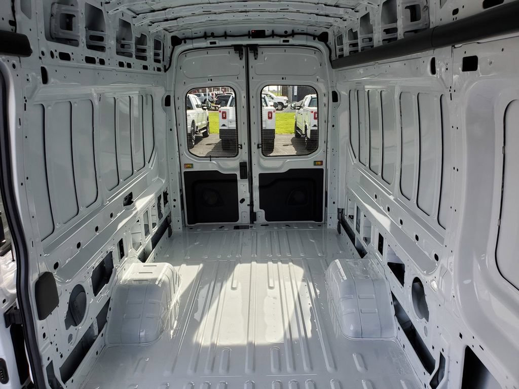 New 2026 Ford Transit 350 148 High Roof Extended DRW w/ Exterior Upgrade Package RWD image 20