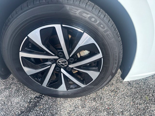 Certified 2024 Volkswagen Jetta S FWD image 10