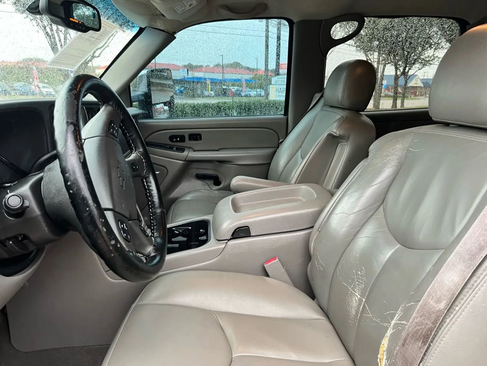 Used 2005 Chevrolet Avalanche Z66 w/ Preferred Equipment Group RWD image 14