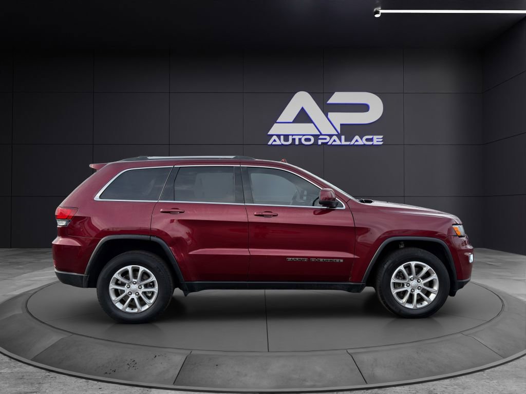 Used 2021 Jeep Grand Cherokee Laredo image 8