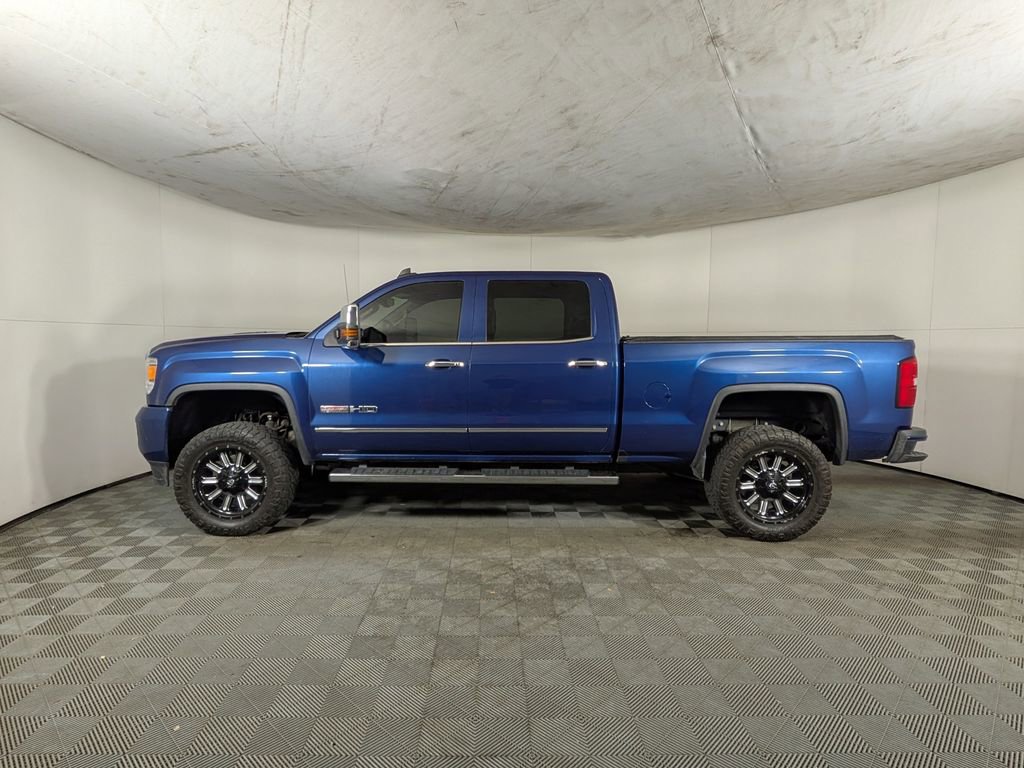 Used 2016 GMC Sierra 2500 SLT w/ Duramax Plus Package image 3