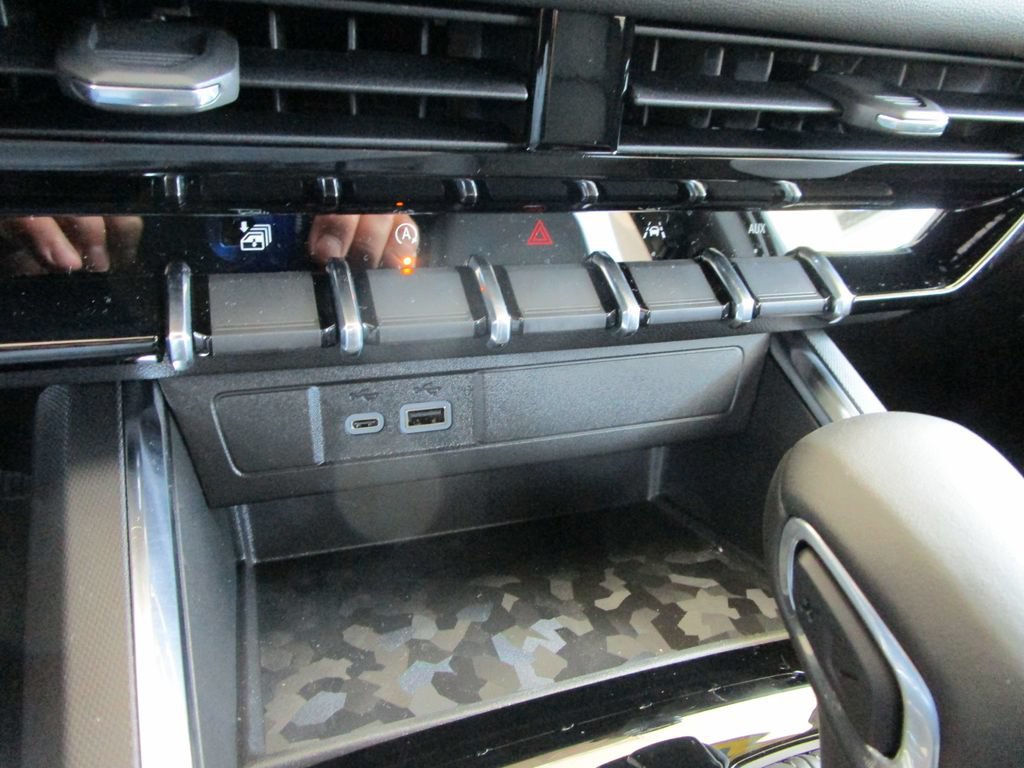 New 2026 GMC Canyon Elevation w/ Convenience Package AWD/4WD image 36
