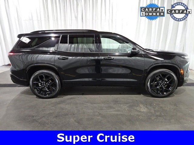 Certified 2025 Chevrolet Traverse RS w/ LPO, Floor Liner Package image 2