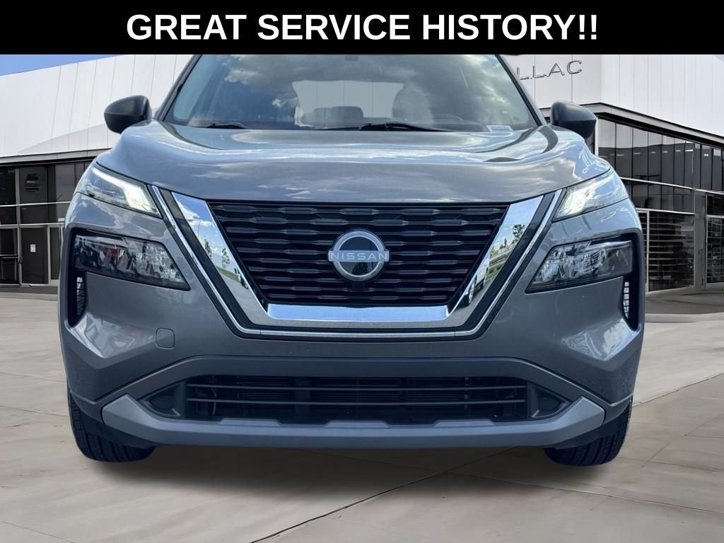 Used 2023 Nissan Rogue S FWD image 3