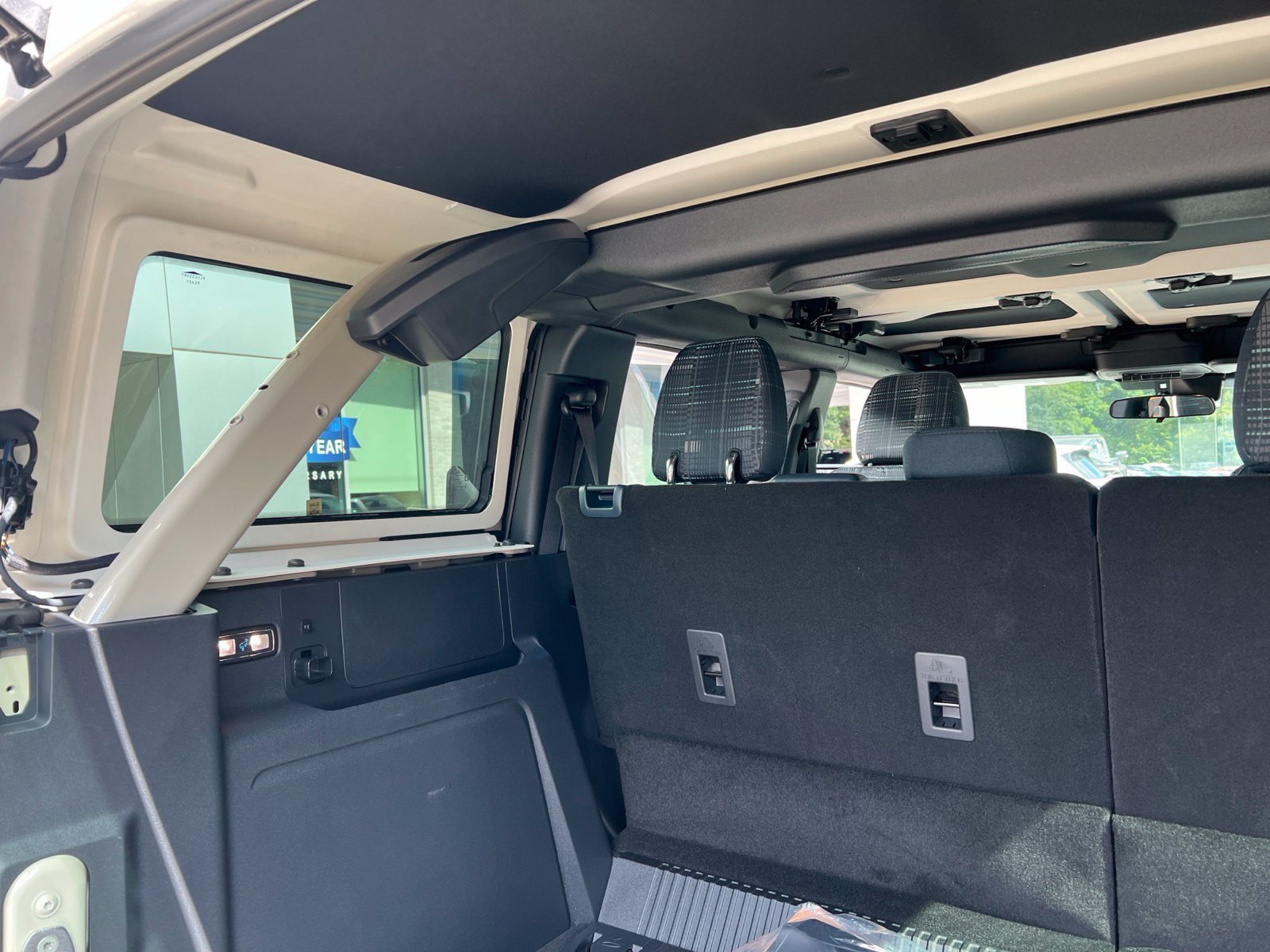 New 2026 Ford Bronco Heritage Edition AWD/4WD image 11