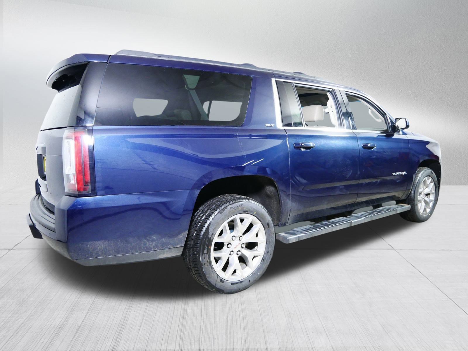 Used 2020 GMC Yukon XL SLT w/ Open Road Package image 7