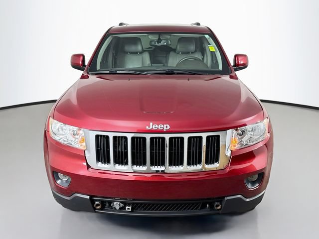 Used 2013 Jeep Grand Cherokee Laredo AWD/4WD image 2