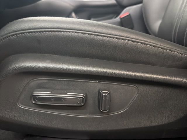 Used 2025 Honda HR-V EX-L image 14