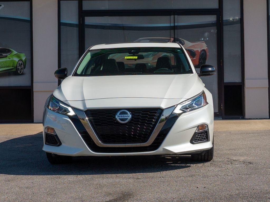 Used 2020 Nissan Altima 2.5 SR w/ Premium Package FWD image 7
