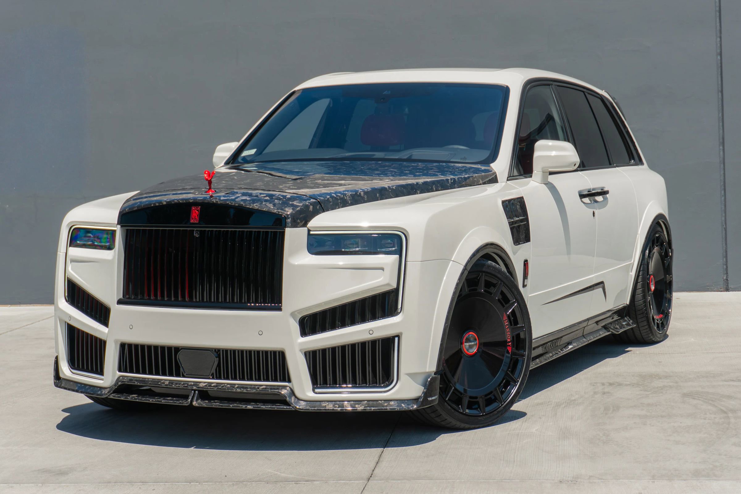Used 2026 Rolls-Royce Cullinan AWD/4WD image 3