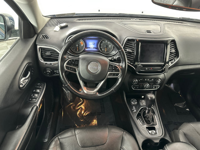 Used 2019 Jeep Cherokee Limited AWD/4WD image 8