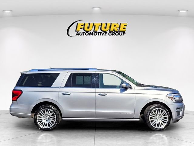 Used 2023 Ford Expedition Max Platinum image 11