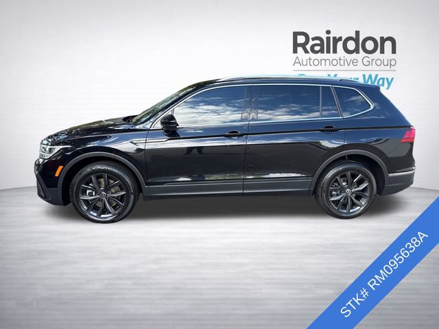Used 2024 Volkswagen Tiguan SE FWD image 4