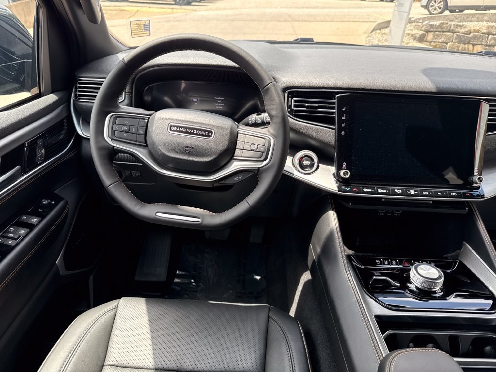 New 2026 Jeep Grand Wagoneer L 4WD image 14