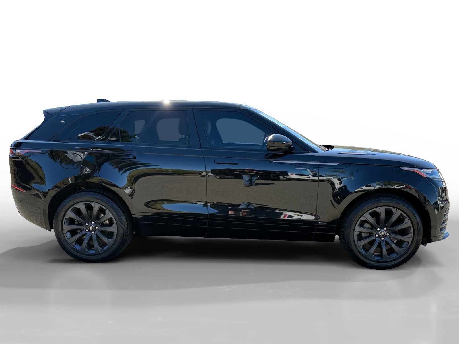 Used 2020 Land Rover Range Rover Velar R-Dynamic S image 6