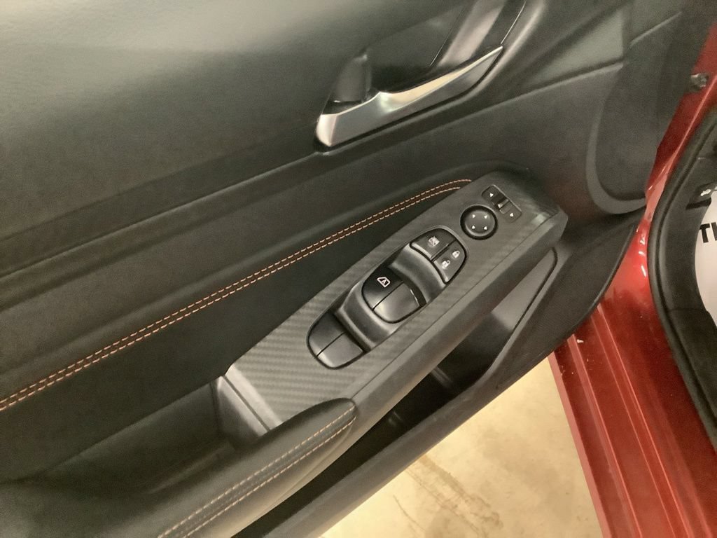 Used 2019 Nissan Altima 2.5 SR w/ SR Premium Package AWD/4WD image 16