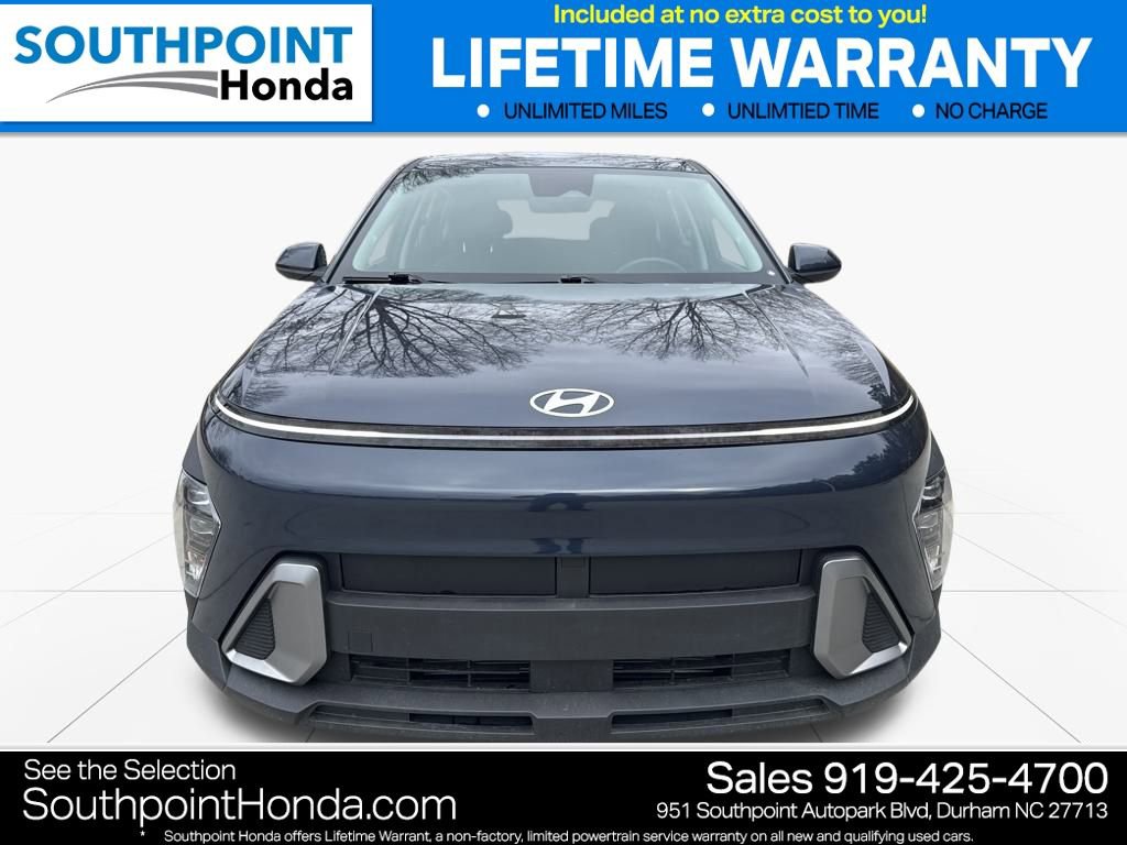 Used 2024 Hyundai Kona SE video 2