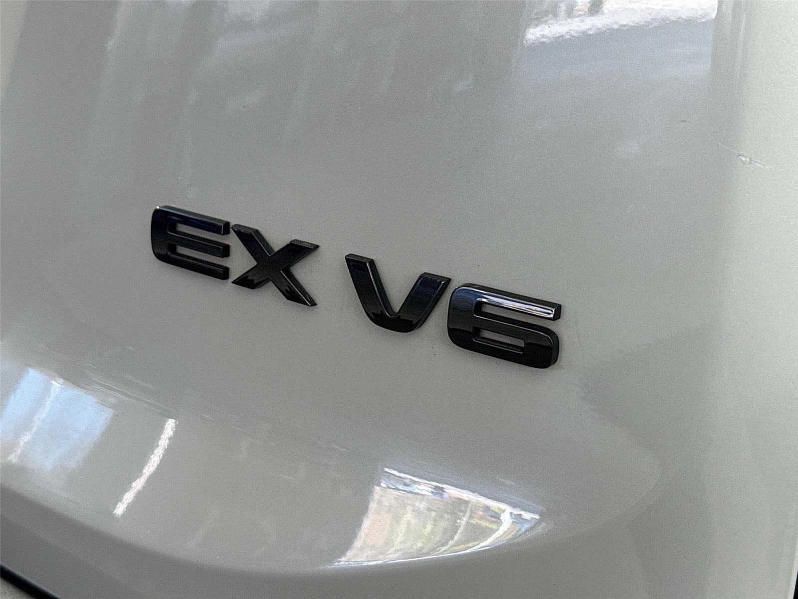 Used 2021 Kia Telluride EX w/ EX Premium Package image 15