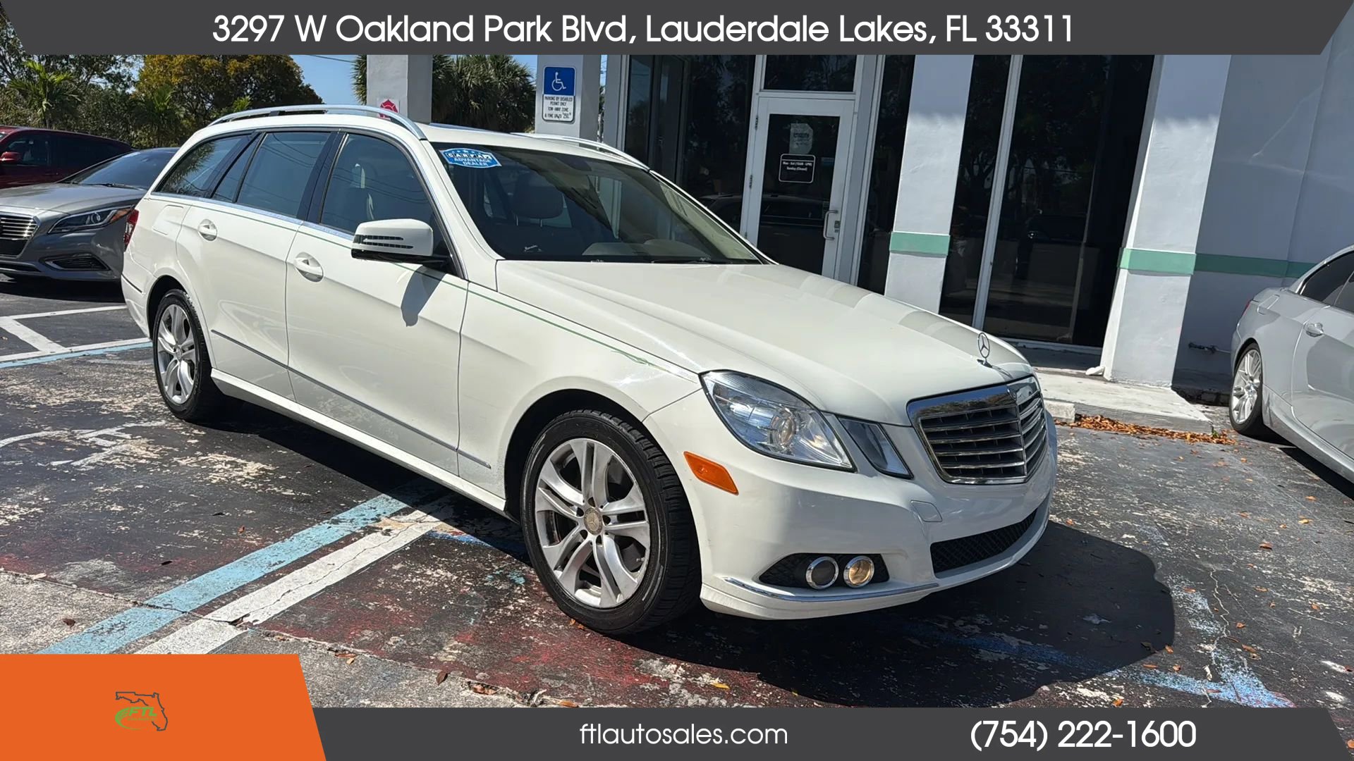 Used 2011 Mercedes-Benz E 350 4MATIC Wagon w/ Premium 1 Pkg image 3