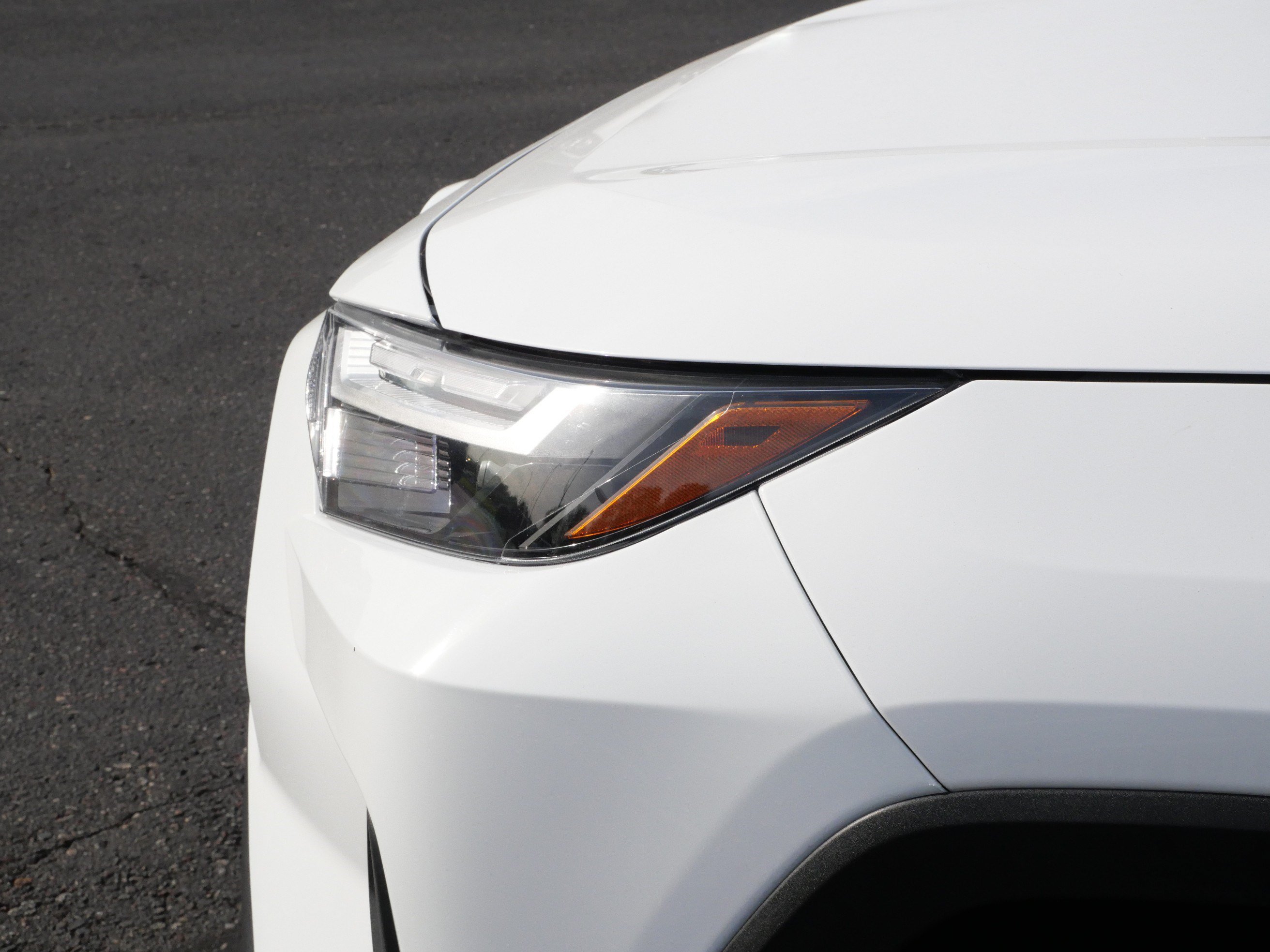 Used 2024 Toyota RAV4 XLE AWD/4WD image 16