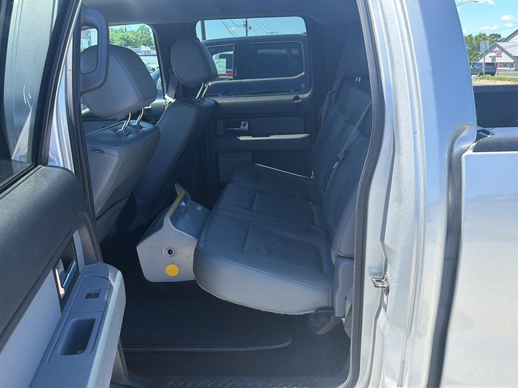 Used 2014 Ford F150 XLT w/ Equipment Group 302A Luxury AWD/4WD image 8