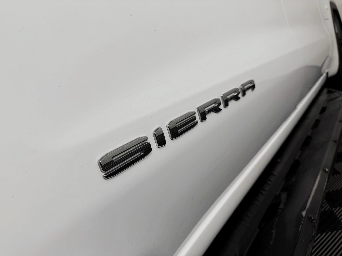 Used 2023 GMC Sierra 1500 SLE AWD/4WD image 24