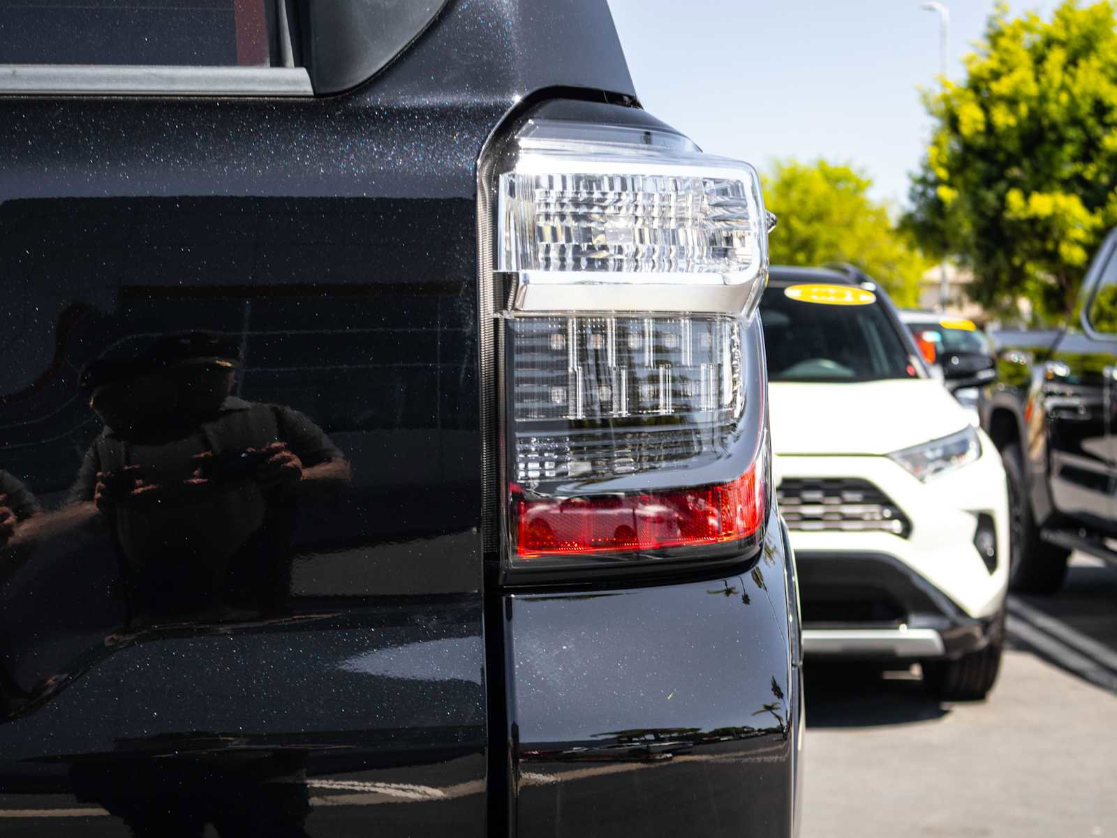 Used 2022 Toyota 4Runner SR5 Premium w/ Moonroof Package RWD image 16