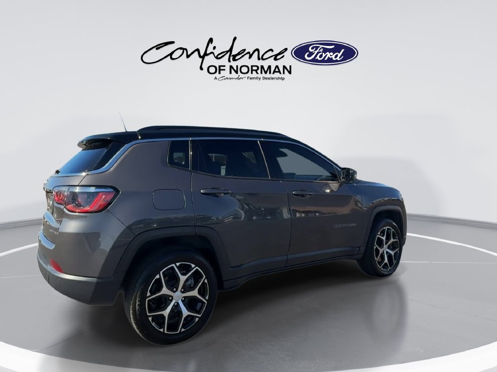 Used 2024 Jeep Compass Limited AWD/4WD image 11